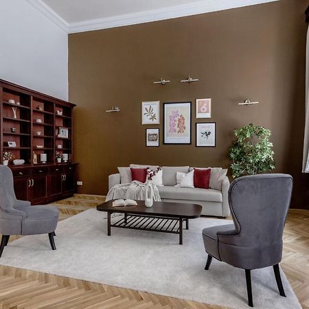 Luxe, Historic Home Near Downtown Landmarks 19Th Century Βουδαπέστη Εξωτερικό φωτογραφία